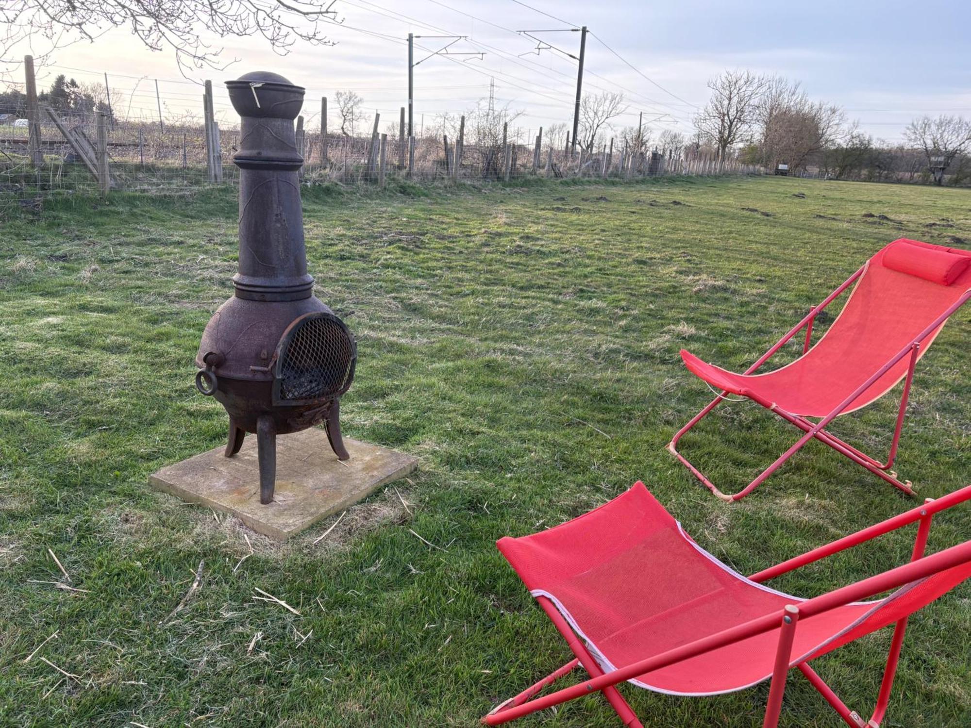 Holiday home 1br-sleeps2-field View-parking-cabin Experience